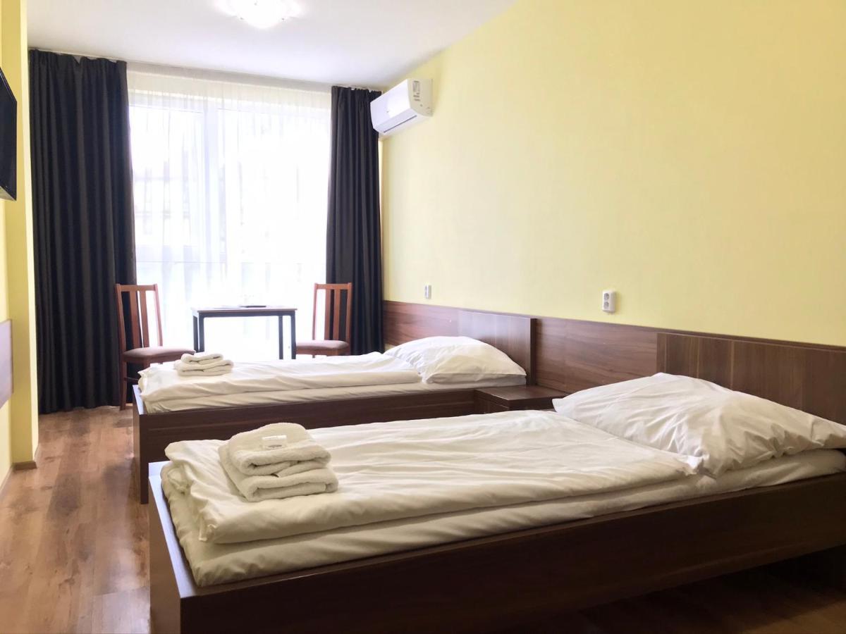Hotel Aréna Brumov Extérieur photo